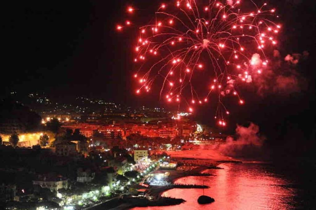 Appartamento Di Charme Nel Cuore Di San Remo Zewnętrze zdjęcie
